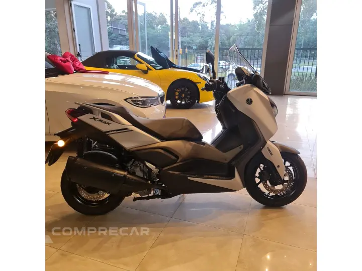 XMAX 250 CONNECTED ABS