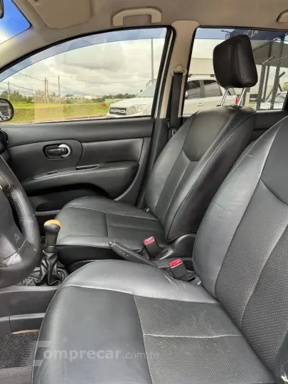 LIVINA 1.6 Night&day 16V