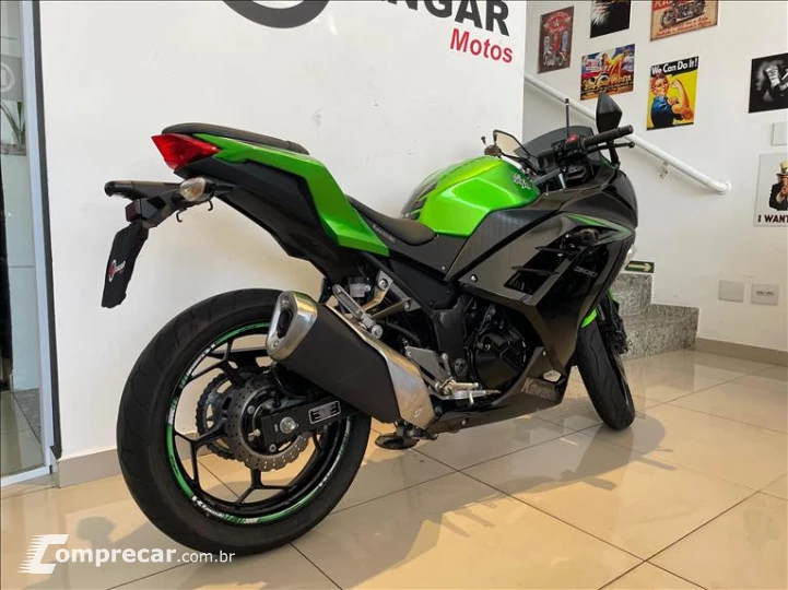 NINJA 300