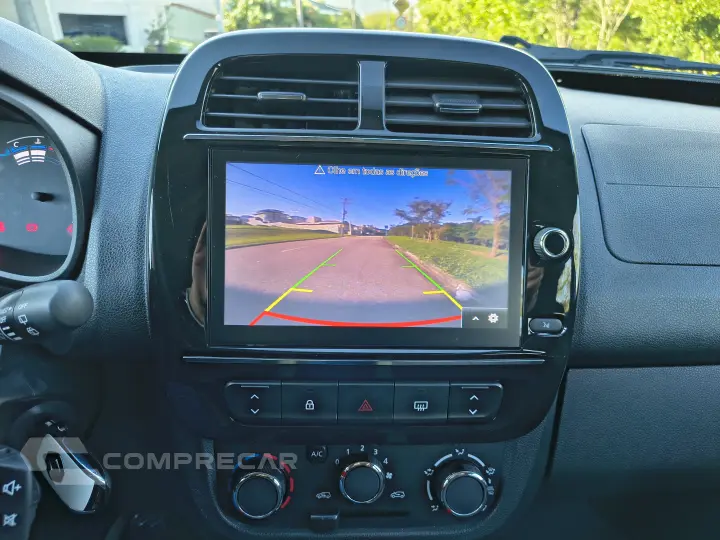 KWID 1.0 12V SCE Outsider