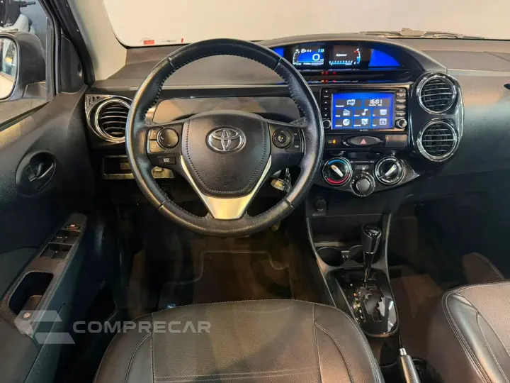 Etios 1.5 Platinum Sedan 16V Flex 4P Automático
