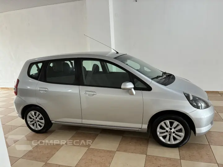 FIT 1.4 LX 16V