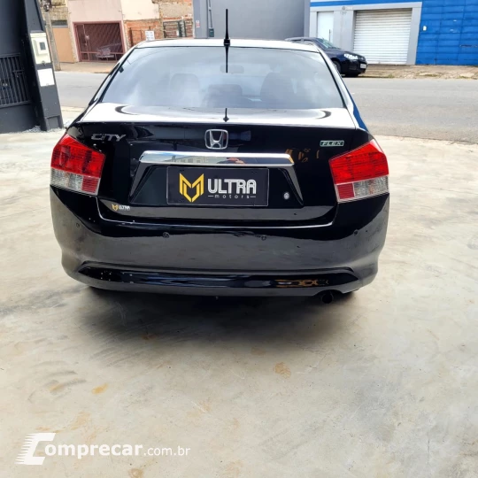 CITY Sedan DX 1.5 Flex 16V Mec.