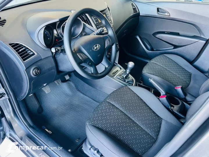 HB20S 1.0 COMFORT PLUS 12V FLEX 4P MANUAL