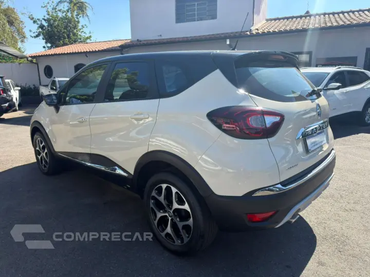 Captur 2.0 16V 4P FLEX INTENSE AUTOMÁTICO