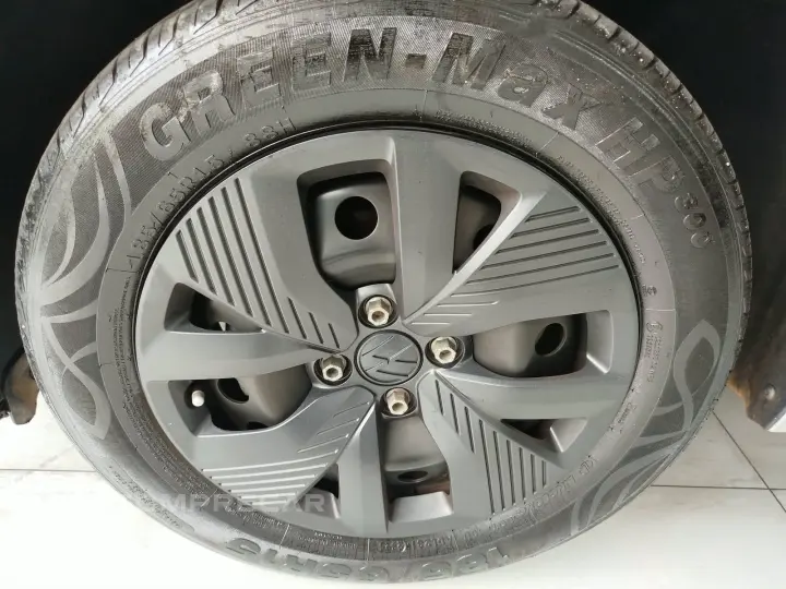 Polo Track 1.0 Flex 12V 5p