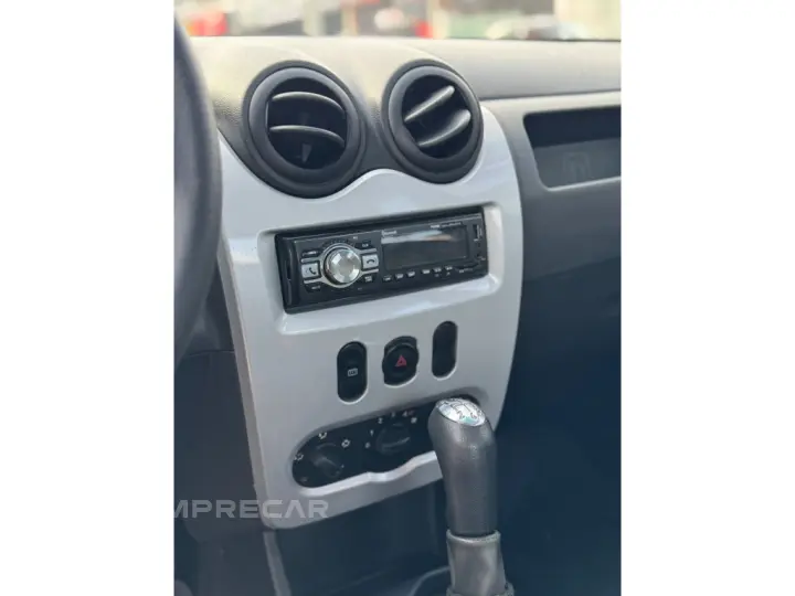 LOGAN 1.0 AUTHENTIQUE 16V FLEX 4P MANUAL