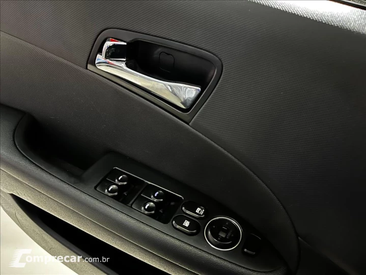 I30 2.0 MPFI GLS 16V GASOLINA 4P AUTOMÁTICO