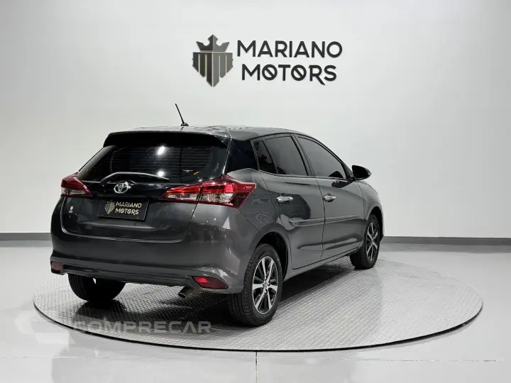 YARIS 1.5 16V FLEX XLS CONNECT MULTIDRIVE