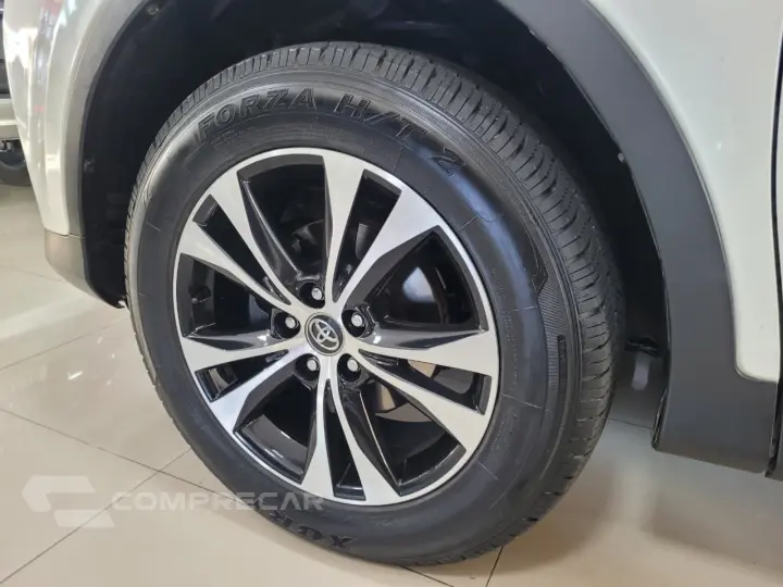 RAV4 2.5 4x4 16V Aut.