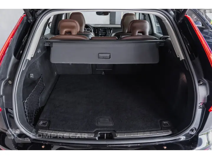 XC60 2.0 T5 GASOLINA MOMENTUM AWD GEARTRONIC