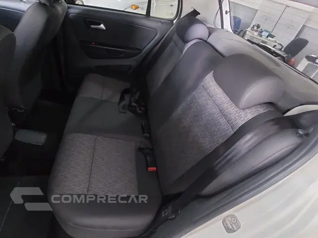 FOX - 1.6 MI 8V 4P MANUAL