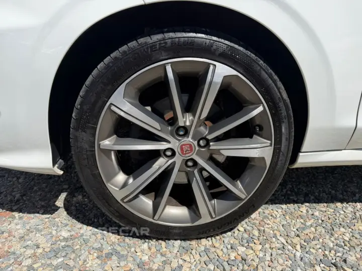 Cronos 1.8 4P FLEX PRECISION AUTOMÁTICO