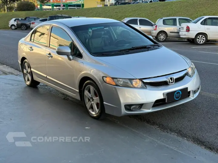 Civic Sedan LXS 1.8/1.8 Flex 16V Aut. 4p