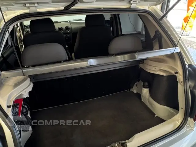 CELTA - 1.0 MPFI LT 8V 4P MANUAL
