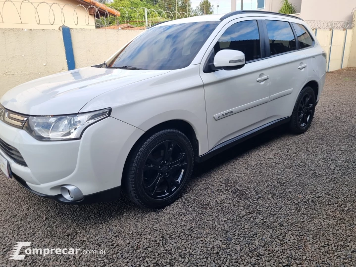 OUTLANDER 2.0 Comfort 16V