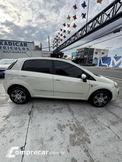 PUNTO 1.4 ATTRACTIVE 8V FLEX 4P MANUAL