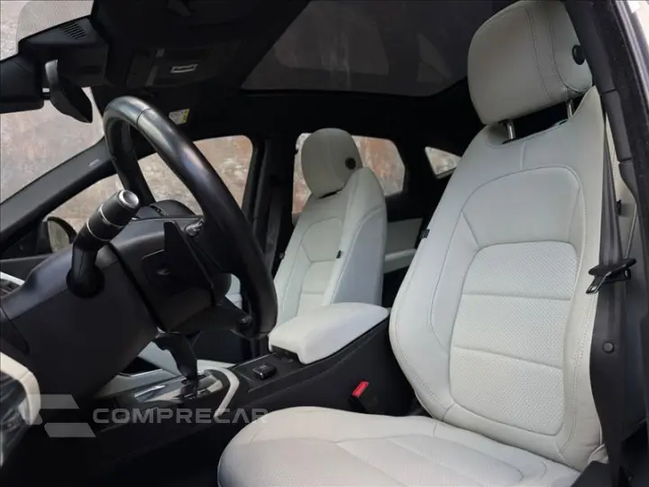 E-PACE 2.0 16V P250 Turbo R-dynamic S AWD