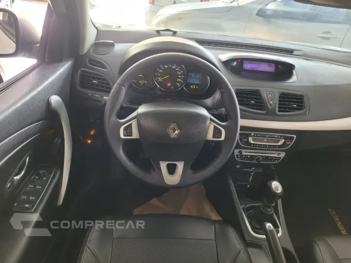 FLUENCE Sed. Dynamique 2.0 16V FLEX Mec.