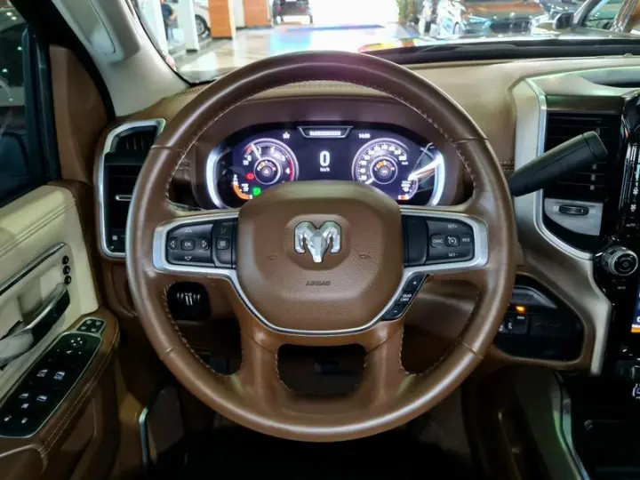 2500 LARAMIE 6.7 TDI CD 4X4 DIESEL