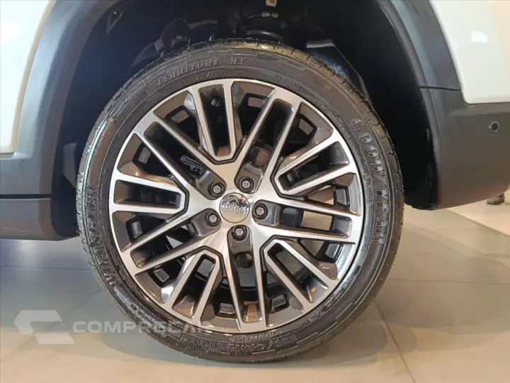 COMPASS 1.3 T270 TURBO FLEX LIMITED AT6