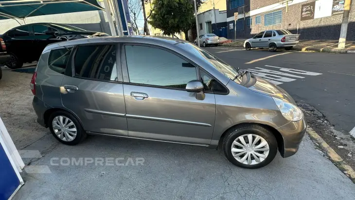 FIT 1.4 LX 16V