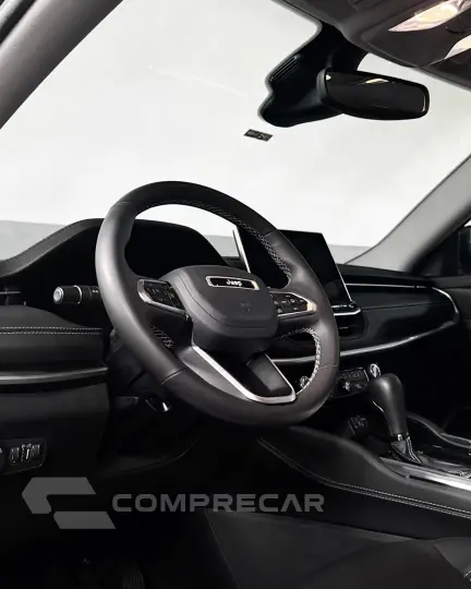 COMMANDER 1.3 T270 Turbo Longitude