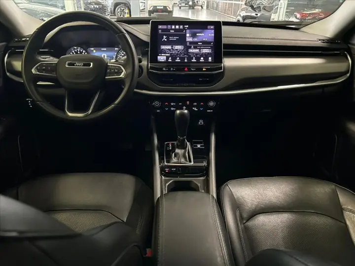 COMPASS 1.3 T270 TURBO FLEX LONGITUDE AT6