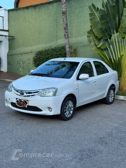 ETIOS 1.5 XLS Sedan 16V