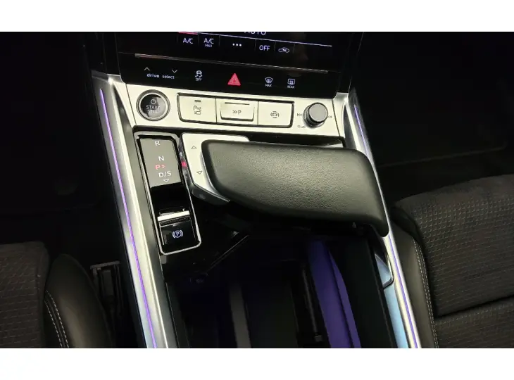 Q8 E-TRON 55 ELÉTRICO PERFORMANCE BLACK QUATTRO