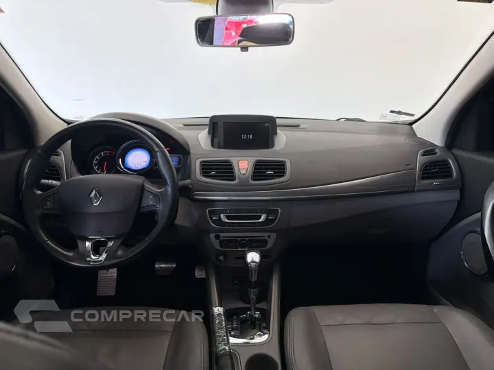 RENAULT FLUENCE Sedan Privilège 2.0 16V FLEX Aut