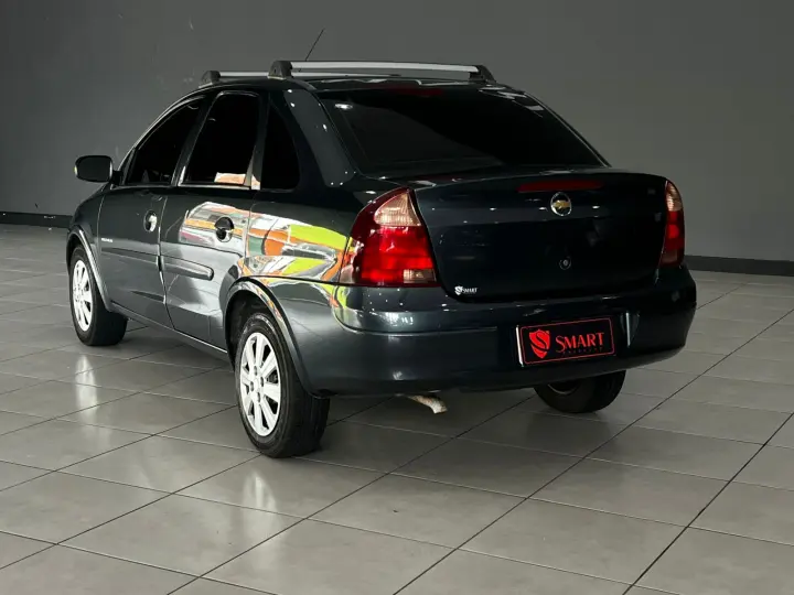 Corsa Sedan Premium 1.4 (Flex)