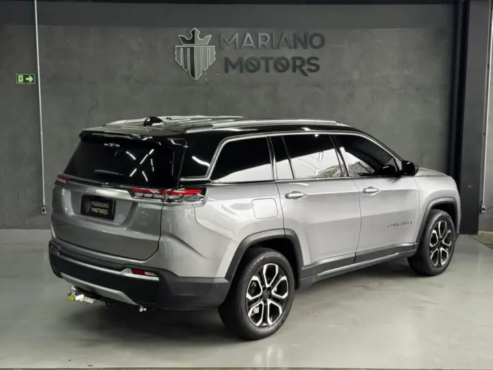 COMMANDER 1.3 T270 TURBO FLEX LONGITUDE AT6