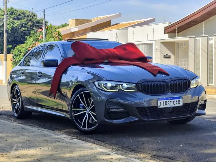 330i 2.0 16V TURBO GASOLINA M SPORT AUTOMÁTICO
