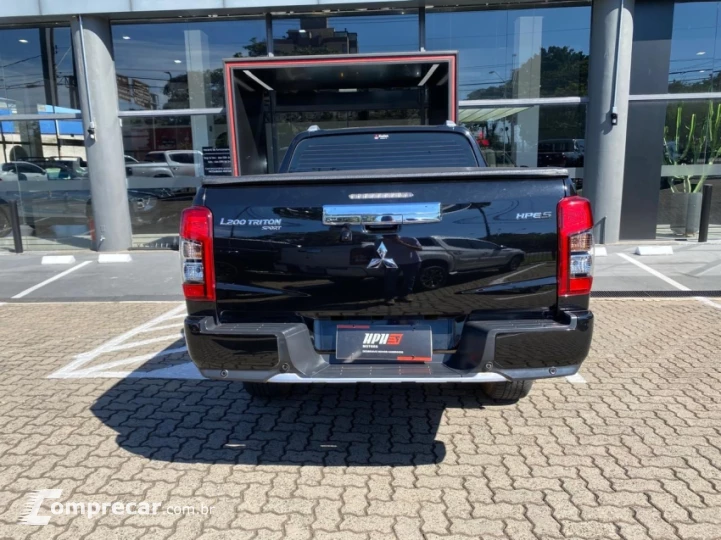 L200 TRITON 2.4 16V Turbo Sport Hpe-s CD 4X4