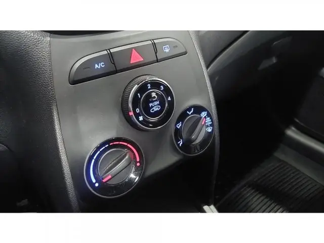 HB20X - 1.6 16V STYLE 4P MANUAL