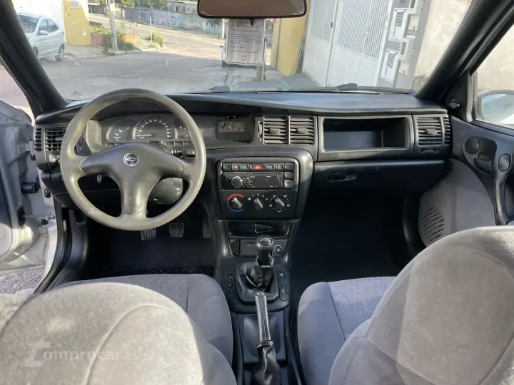 VECTRA 2.2 MPFI GL 8V