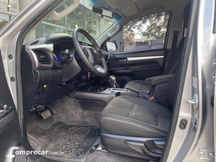 HILUX 2.8 D-4d Turbo CD SR 4X4