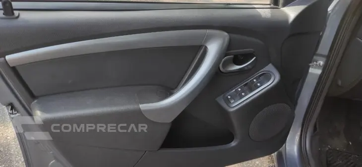 LOGAN 1.6 Privilège 16V