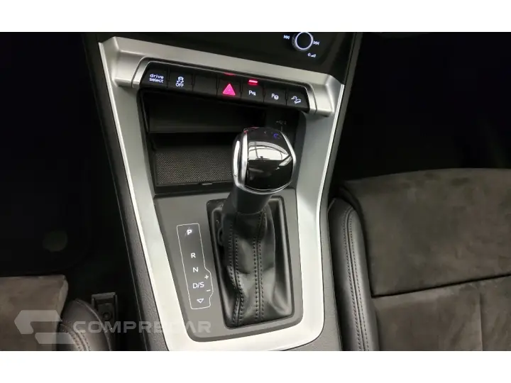 Q3 1.4 35 TFSI FLEX BLACK S TRONIC