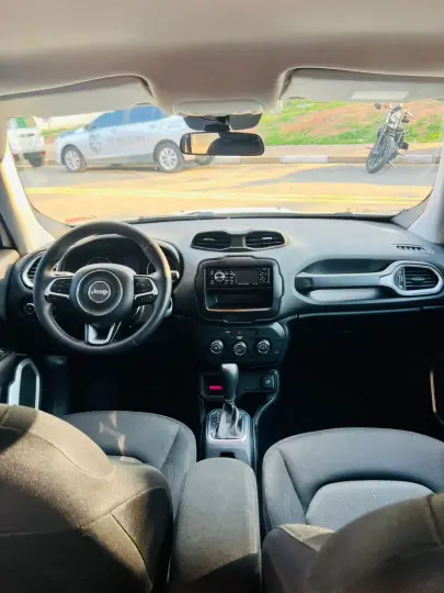 Renegade1.8 4x2 Flex 16V Aut.