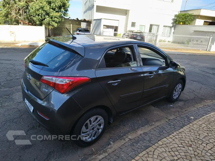 HB20 1.0 Comfort Plus 12V