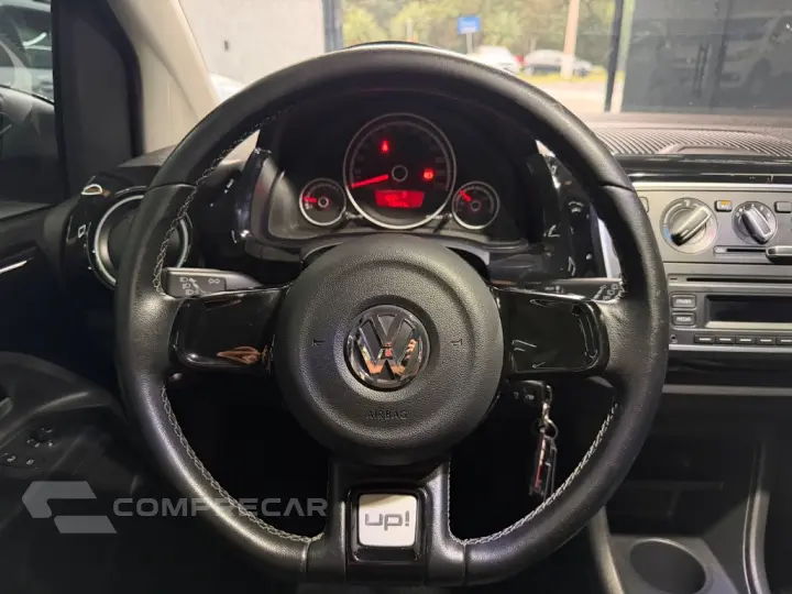 up! cross 1.0 TSI Total Flex 12V 5p