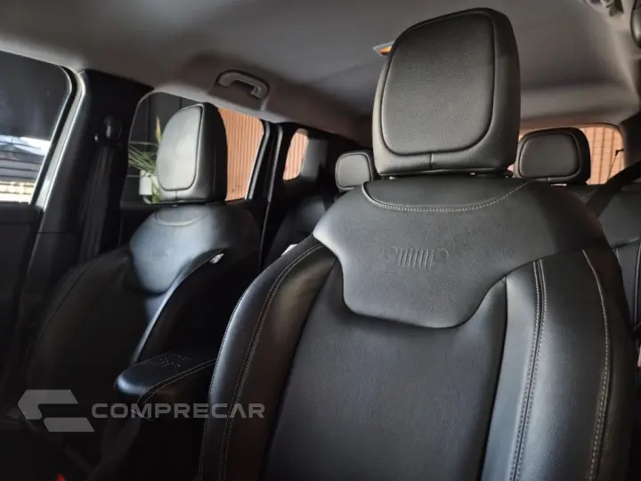 RENEGADE 1.3 T270 TURBO FLEX LONGITUDE AT6