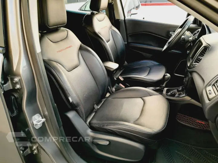 COMPASS TRAILHAWK 2.0 4x4 Dies. 16V Aut.