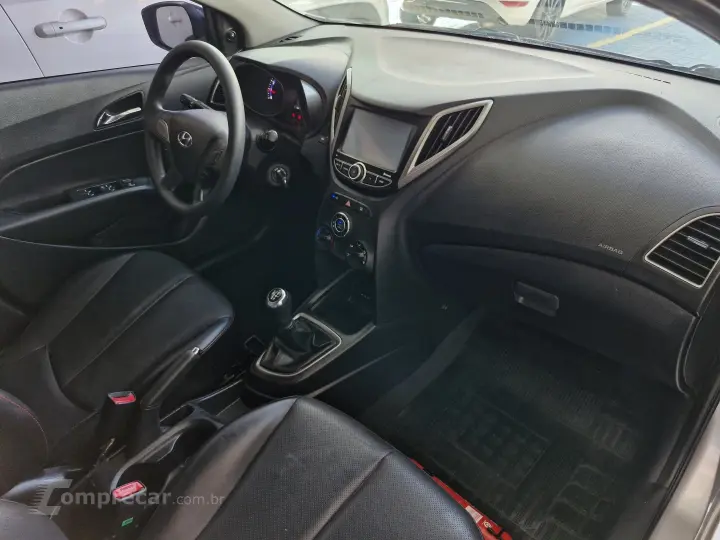 HB20 1.6 COMFORT PLUS 16V FLEX 4P MANUAL