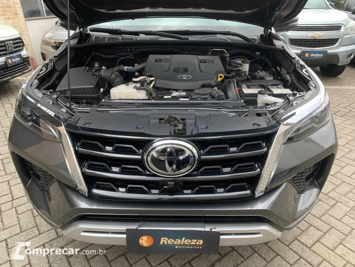 Hilux SW4 SRX 4x4 2.8 TDI 16V Dies. Aut.