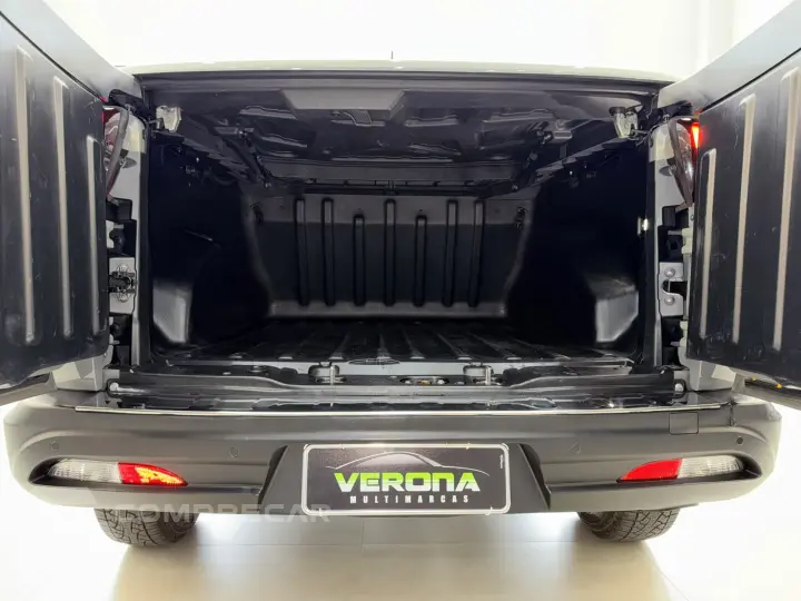 TORO 2.0 16V Turbo Ultra 4WD
