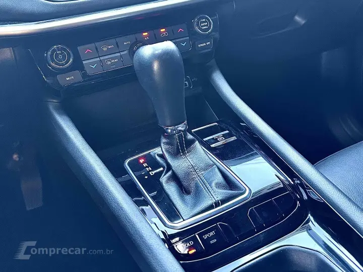 COMPASS 1.3 T270 TURBO FLEX LONGITUDE AT6