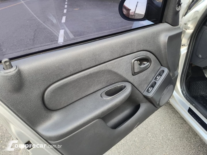 CLIO 1.0 Expression 16V